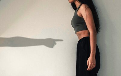 Eating Disorders: Who’s at Risk, Warning Signs & Treatment